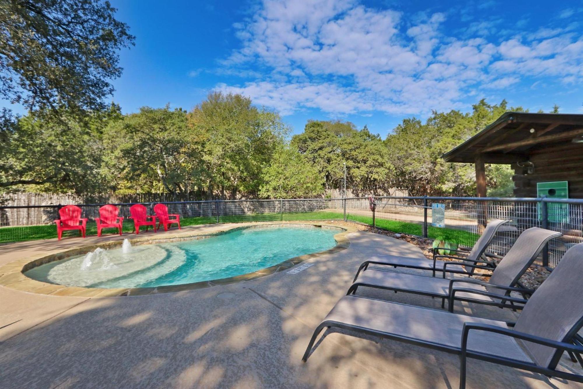 Wimberley Log Cabins Resort And Suites- Unit 5 Екстериор снимка