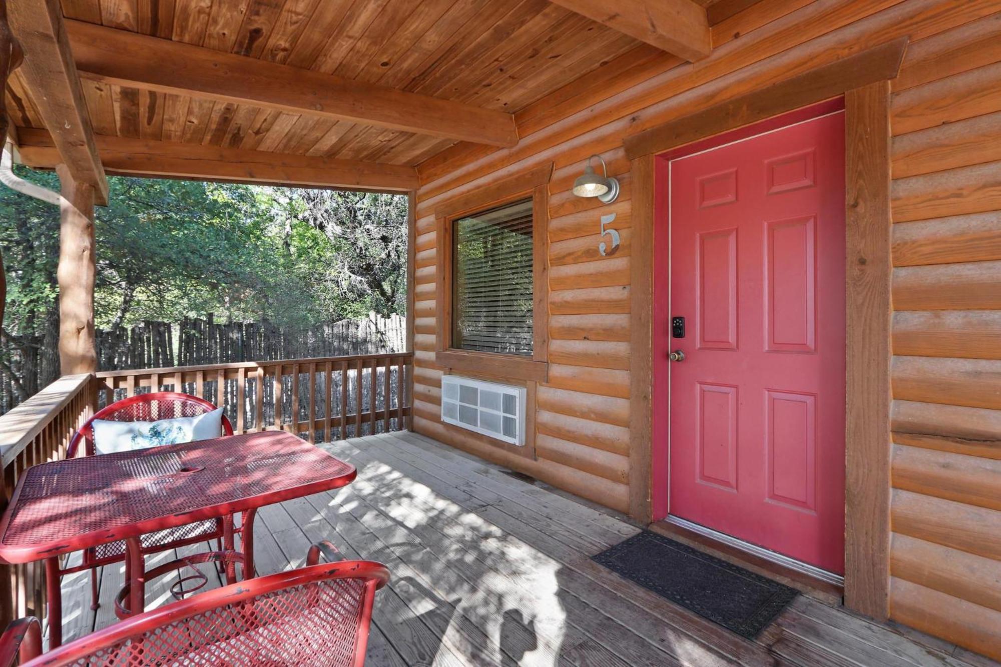 Wimberley Log Cabins Resort And Suites- Unit 5 Екстериор снимка